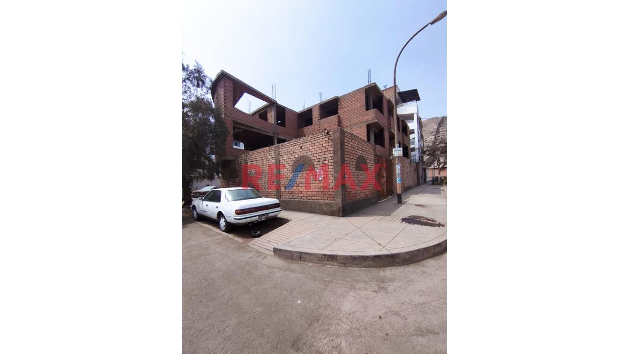 Casa en Venta ubicado en Calle 1 Casa en Venta ubicado en Calle 1