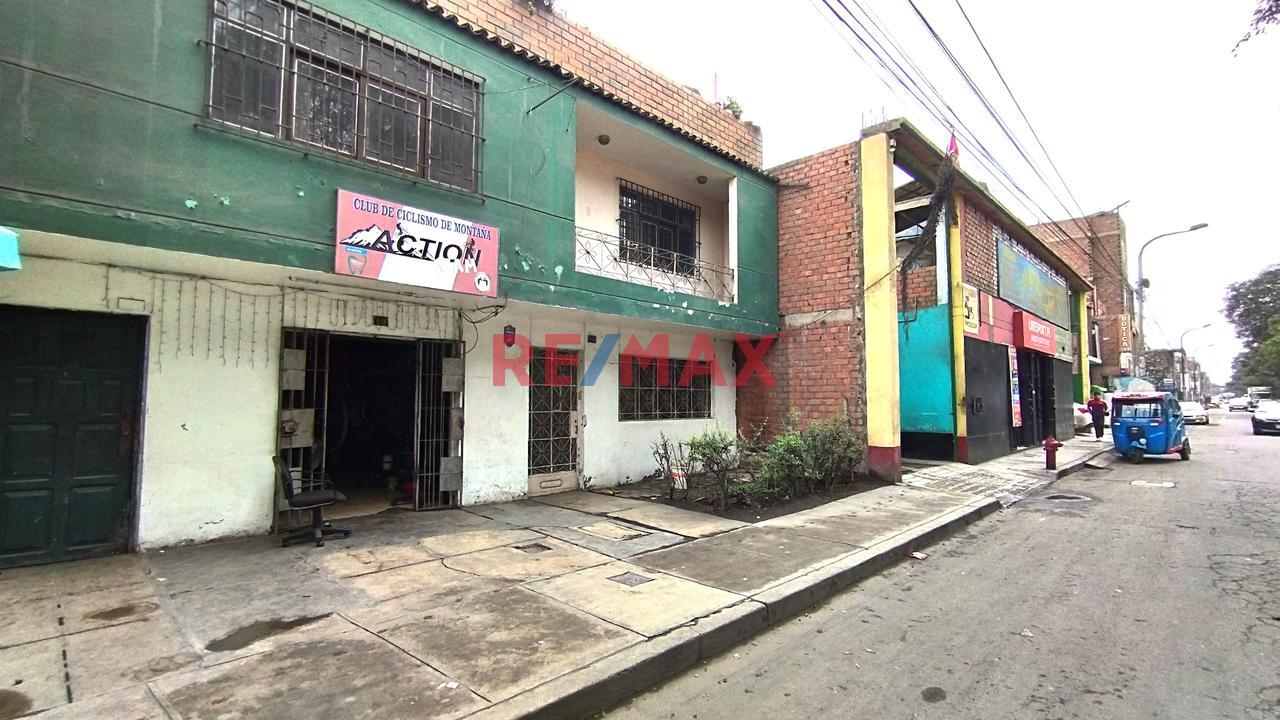 Casa en Venta ubicado en Ciclovia Las Flores Casa en Venta ubicado en Ciclovia Las Flores