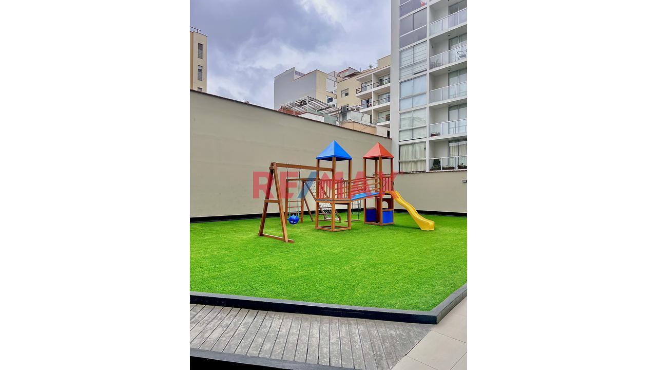 Departamento de 3 dormitorios y 3 baños ubicado en Miraflores Departamento de 3 dormitorios y 3 baños ubicado en Miraflores