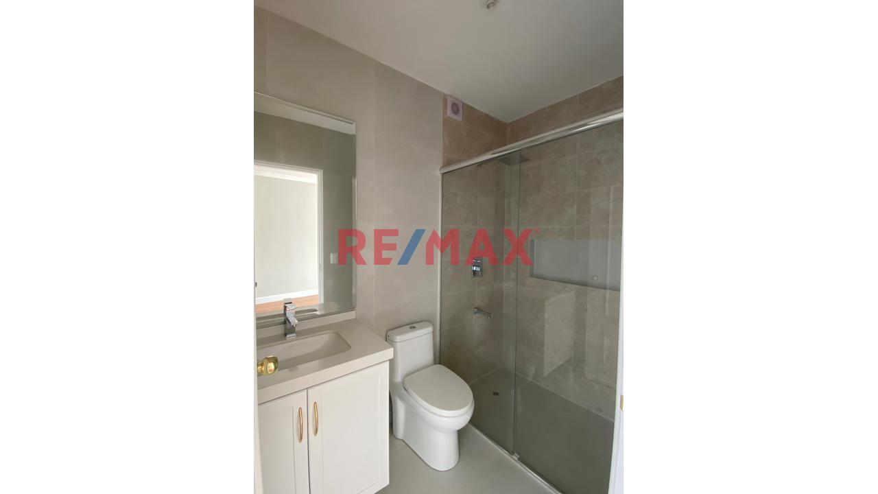Departamento de 3 dormitorios ubicado en San Isidro Departamento de 3 dormitorios ubicado en San Isidro