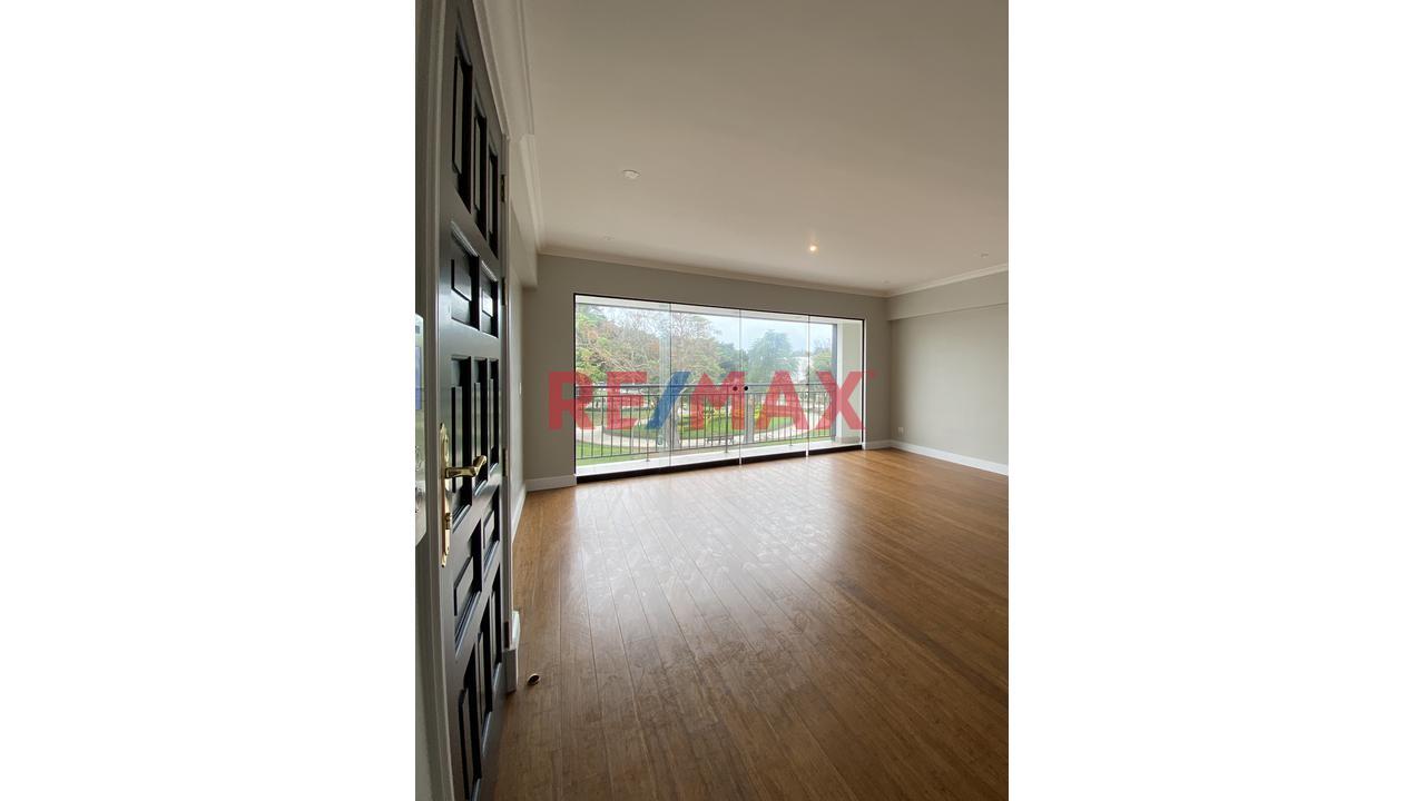 Departamento de 2 dormitorios y 2 baños ubicado en San Isidro Departamento de 2 dormitorios y 2 baños ubicado en San Isidro