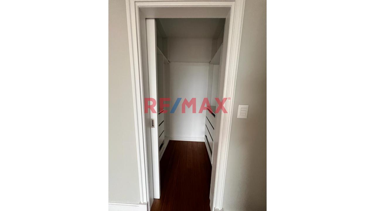 Departamento de 2 dormitorios y 3 baños ubicado en San Isidro Departamento de 2 dormitorios y 3 baños ubicado en San Isidro