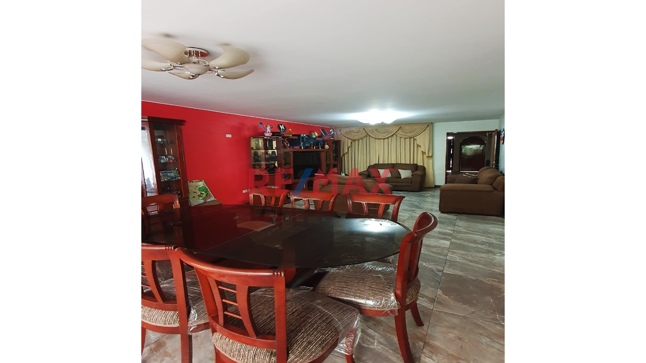 Departamento de 6 dormitorios y 3 baños ubicado en San Juan De Miraflores Departamento de 6 dormitorios y 3 baños ubicado en San Juan De Miraflores