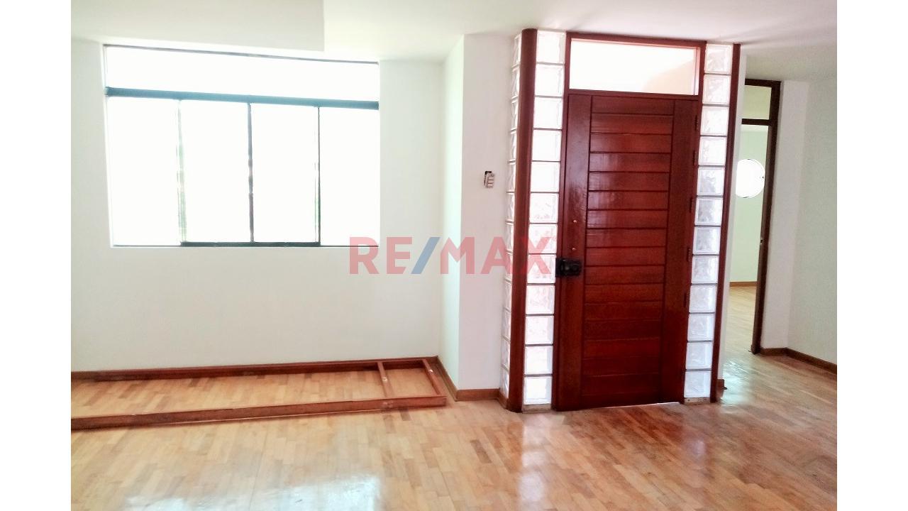 Departamento en Venta ubicado en Santiago De Surco Departamento en Venta ubicado en Santiago De Surco