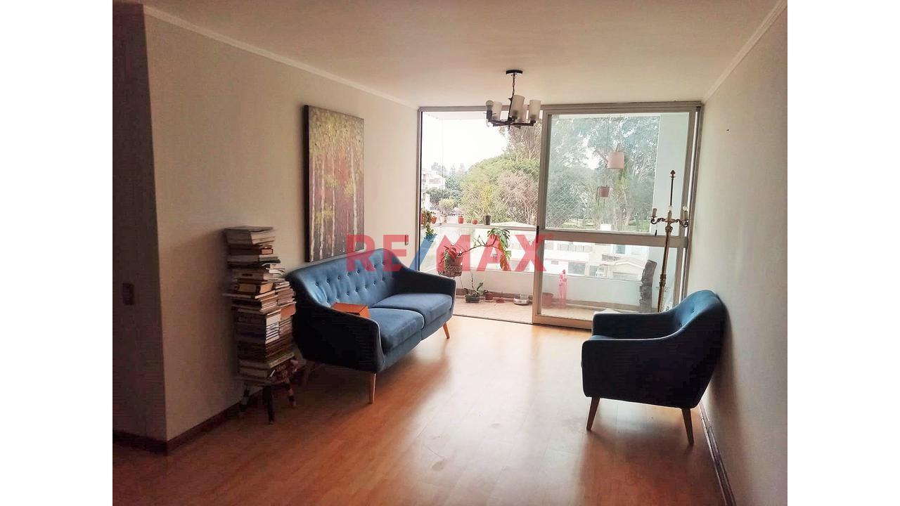 Departamento de 3 dormitorios y 2 baños ubicado en Santiago De Surco Departamento de 3 dormitorios y 2 baños ubicado en Santiago De Surco