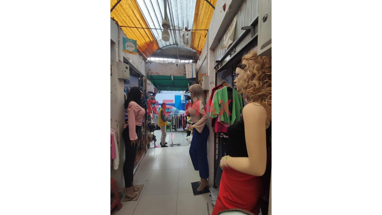 Espectacular Local comercial ubicado en Comas Espectacular Local comercial ubicado en Comas