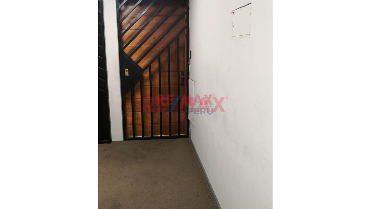 Oficina en Venta ubicado en Av. Ernesto Diez Canseco Oficina en Venta ubicado en Av. Ernesto Diez Canseco