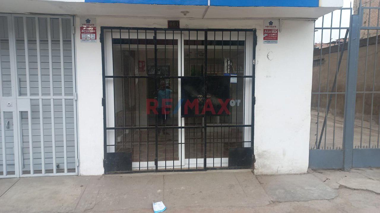 Local comercial en Alquiler ubicado en San Juan De Miraflores