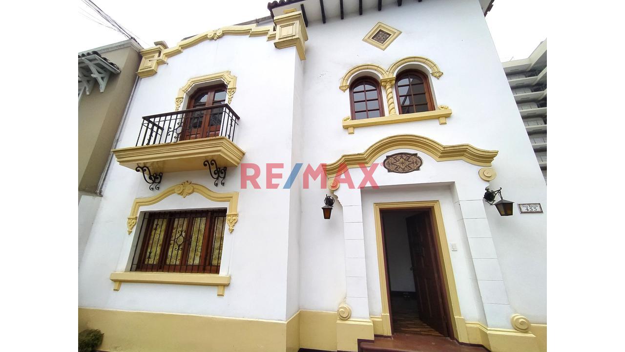 Casa en Alquiler ubicado en Miraflores a $2,800