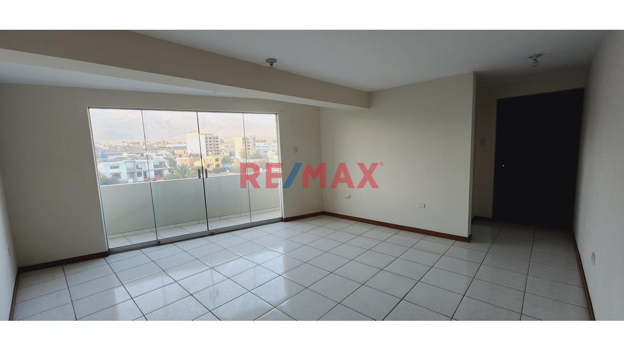 Departamento en Venta ubicado en Cerro Colorado a $137,000