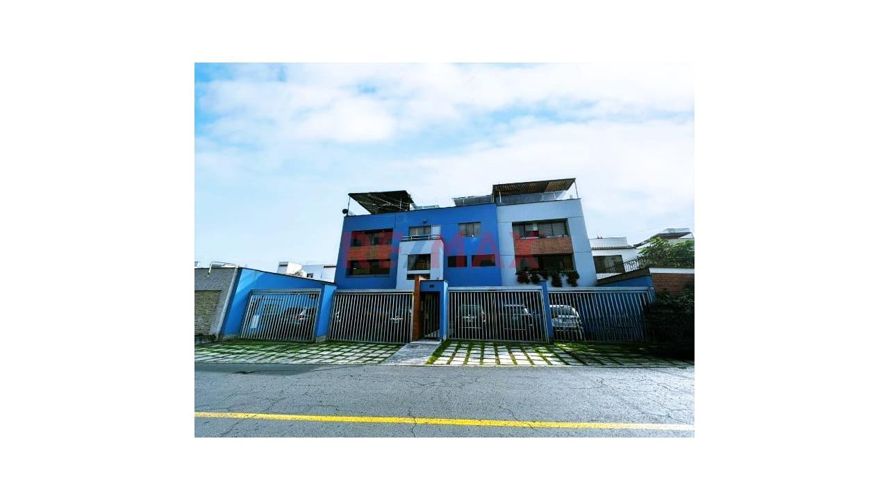 Departamento en Venta ubicado en La Molina a $180,000