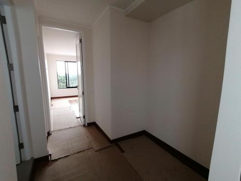 Departamento de 4 dormitorios y 3 baños ubicado en Santiago De Surco