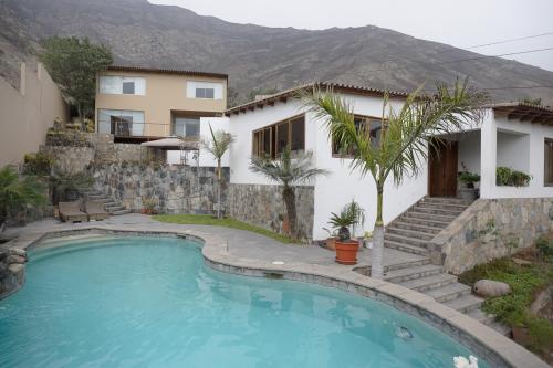 Casa en Venta ubicado en Santiago De Surco a $999,000
