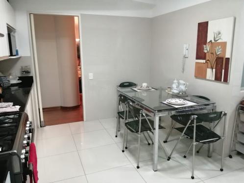 Departamento de 3 dormitorios y 3 baños ubicado en Santiago De Surco