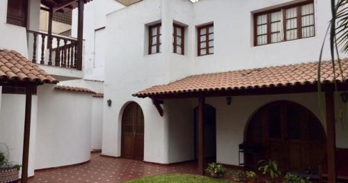 Bajo precio Casa en Venta en Miraflores