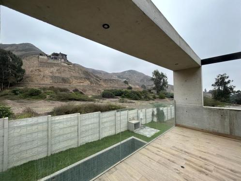 Casa de 4 dormitorios ubicado en Pachacamac