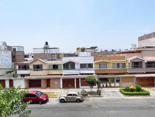 Lindo Departamento en Venta en Chorrillos