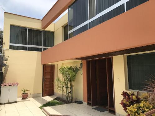 Bajo precio Casa en Venta en San Isidro