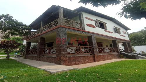 Amplio Casa ubicado en Chaclacayo