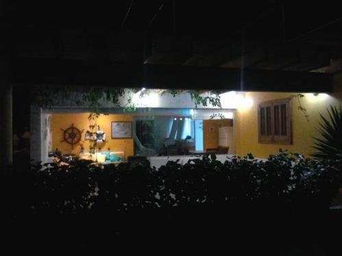 Casa de 4 dormitorios ubicado en San Vicente De Cañete