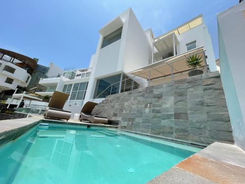 Casa de Playa en Venta ubicado en Asia a $790,000