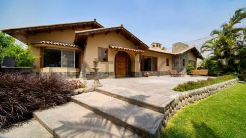 Casa en Venta ubicado en Chaclacayo a $700,000