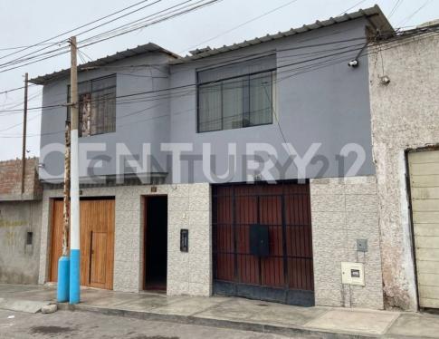 Casa en Venta ubicado en La Perla a $180,000