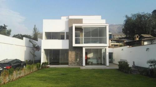 Casa en Alquiler ubicado en La Molina a $2,500