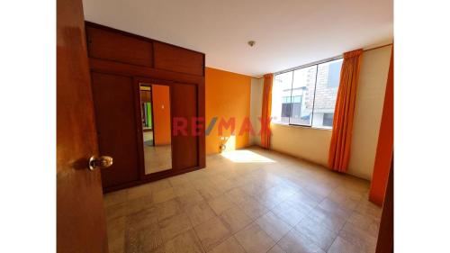 Departamento de 3 dormitorios ubicado en San Juan De Lurigancho