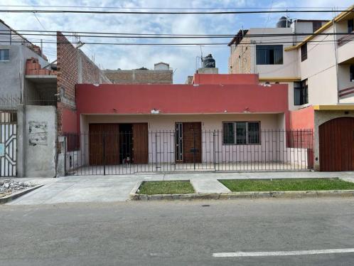 Casa en Venta ubicado en Trujillo a $320,000