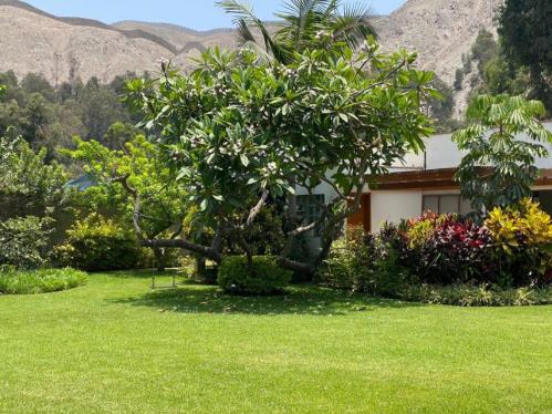 Casa en Venta ubicado en La Molina a $2,680,000