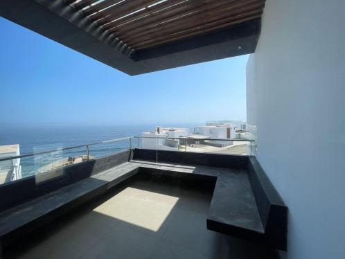 Casa de Playa en Venta a $1,800,000 en Babilonia