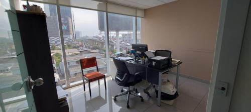 Espectacular Oficina ubicado en Santiago De Surco