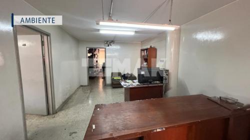 Espectacular Local comercial ubicado en Cercado De Lima