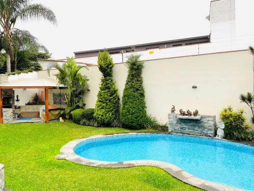 Casa en Venta ubicado en La Molina a $870,000