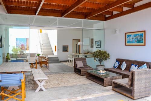 Casa en Venta ubicado en Cerro Azul a $290,000