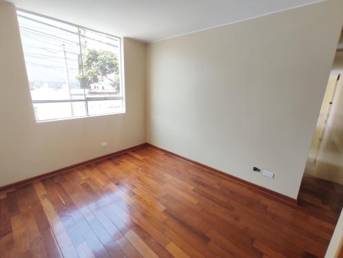 Departamento en Venta ubicado en Breña a $87,000