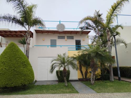 Casa de Playa en Venta ubicado en Asia a $280,000