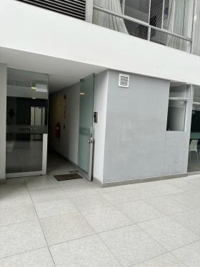 Bajo precio Departamento en Venta en Chorrillos