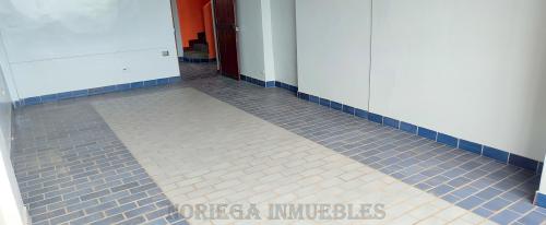 Local comercial a $198,000