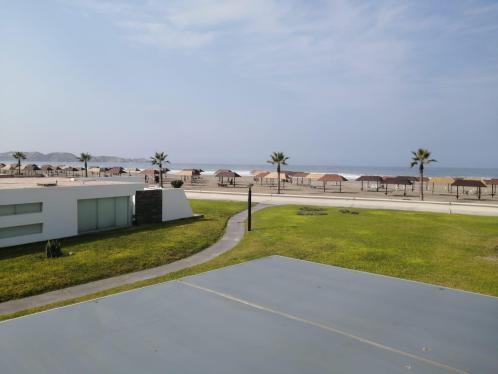 Casa de Playa en Venta ubicado en Mala a $305,000