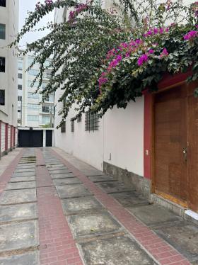 Casa en Venta ubicado en Miraflores a $470,000