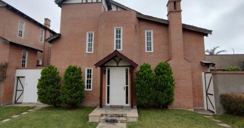 Espectacular Casa ubicado en Santiago De Surco