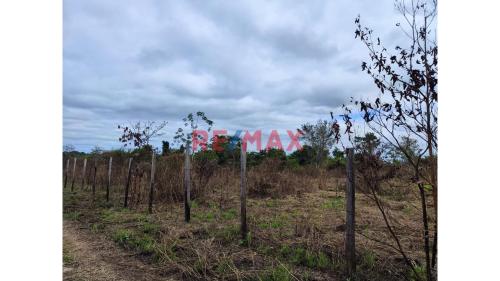 Terreno a $700,000