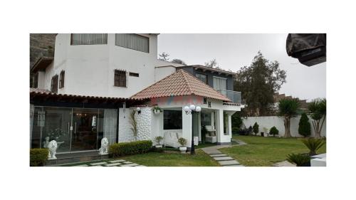 Casa en Venta ubicado en La Molina a $740,000