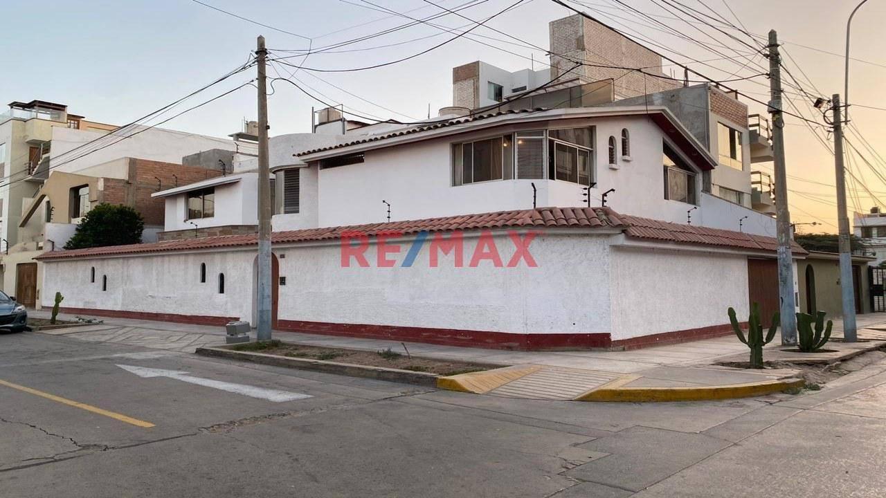 Casa en Venta ubicado en San Miguel a $425,000