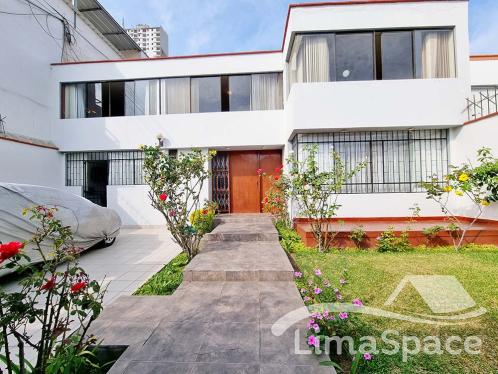 Casa en Venta ubicado en Miraflores a $620,000