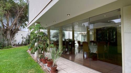 Casa en Venta ubicado en Miraflores a $1,350,000