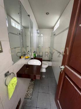 Casa en Venta de 4 dormitorios ubicado en Miraflores