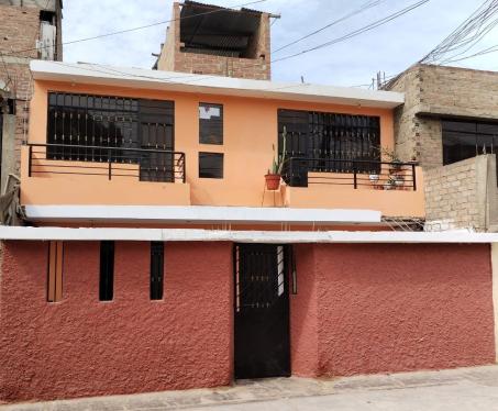 Casa en Venta ubicado en San Juan De Lurigancho a $230,000